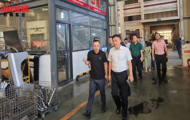 The deputy secretary of the county party committee investigated the Juncheng vehicle industry